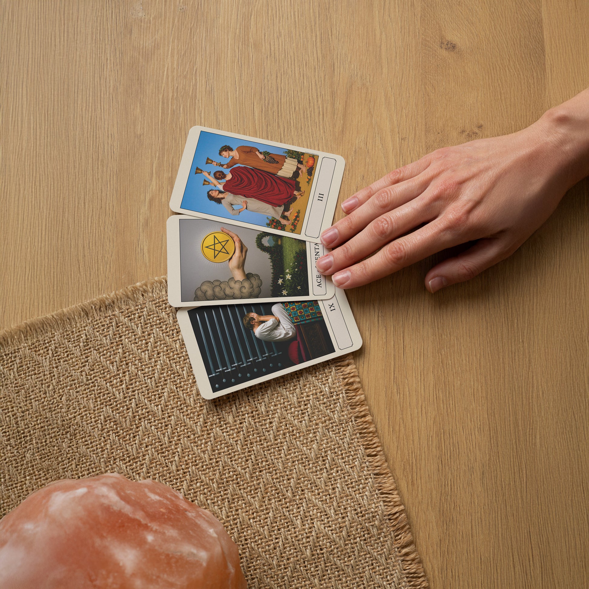 Vivace Arcana Tarot Deck - 78 Photographic Tarot Cards - Modern Symbolic Tarot for Beginners, Collectors & Creatives